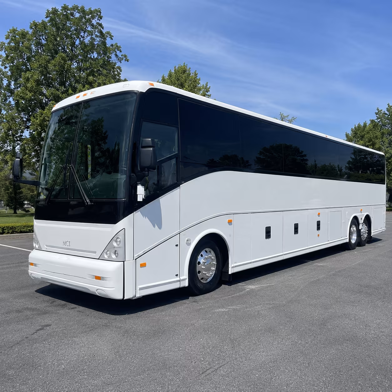 bus rental options for oxnard trips