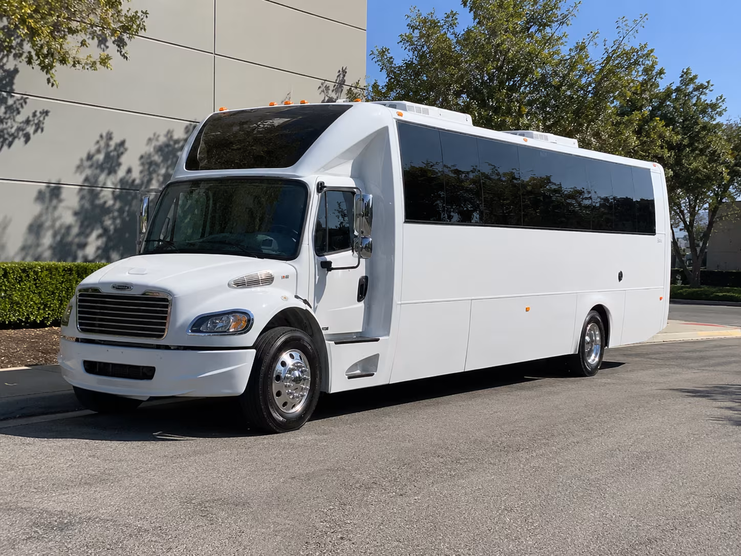 quinceanera sweet 16 party bus rental